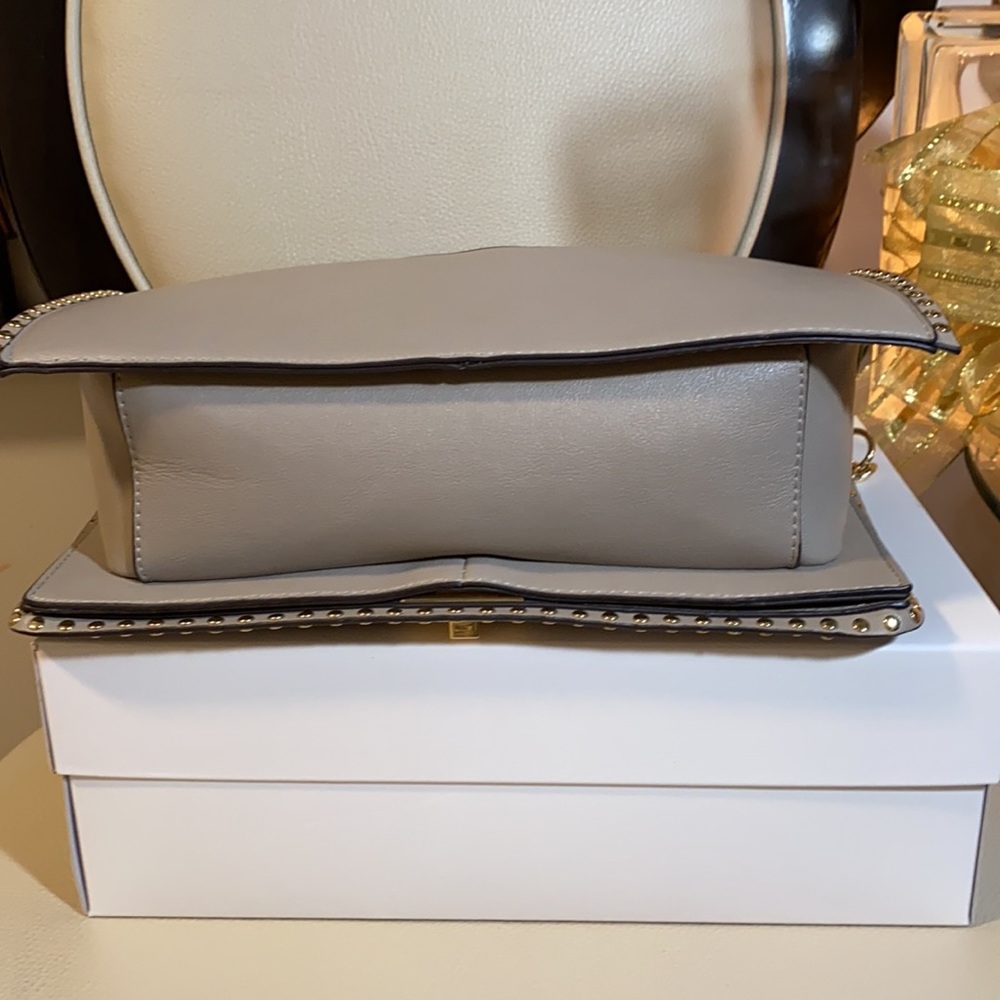 Beautiful INC Bag Fairly used - Picture 5 of 13